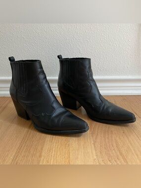 Sam Edelman Black Leather Western Ankle Booties